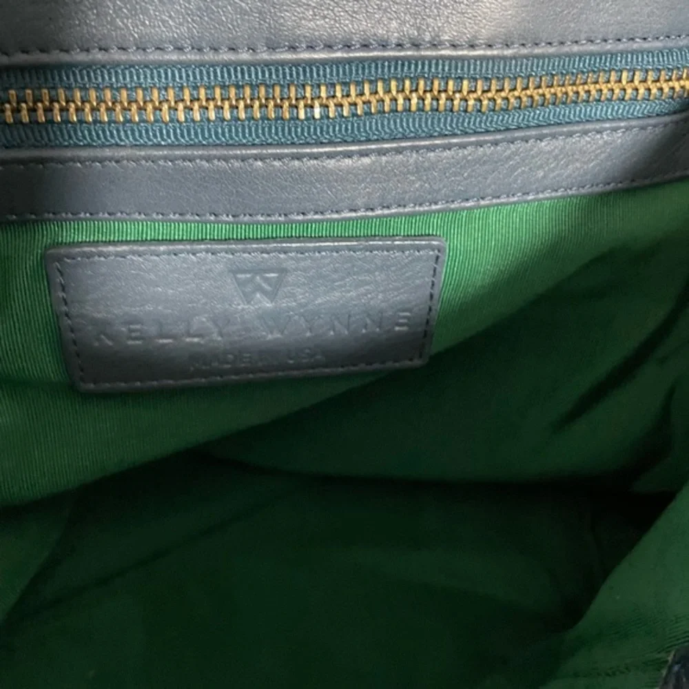 Kelly Wynne Pop the Champagne Shoulder Bag